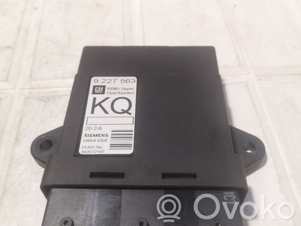 Opel Vectra C Door control unit/module 