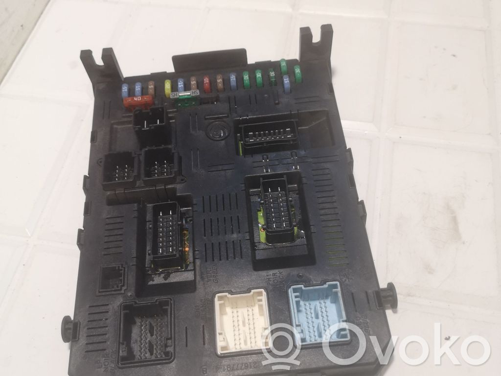 Citroen C5 Komforto modulis 