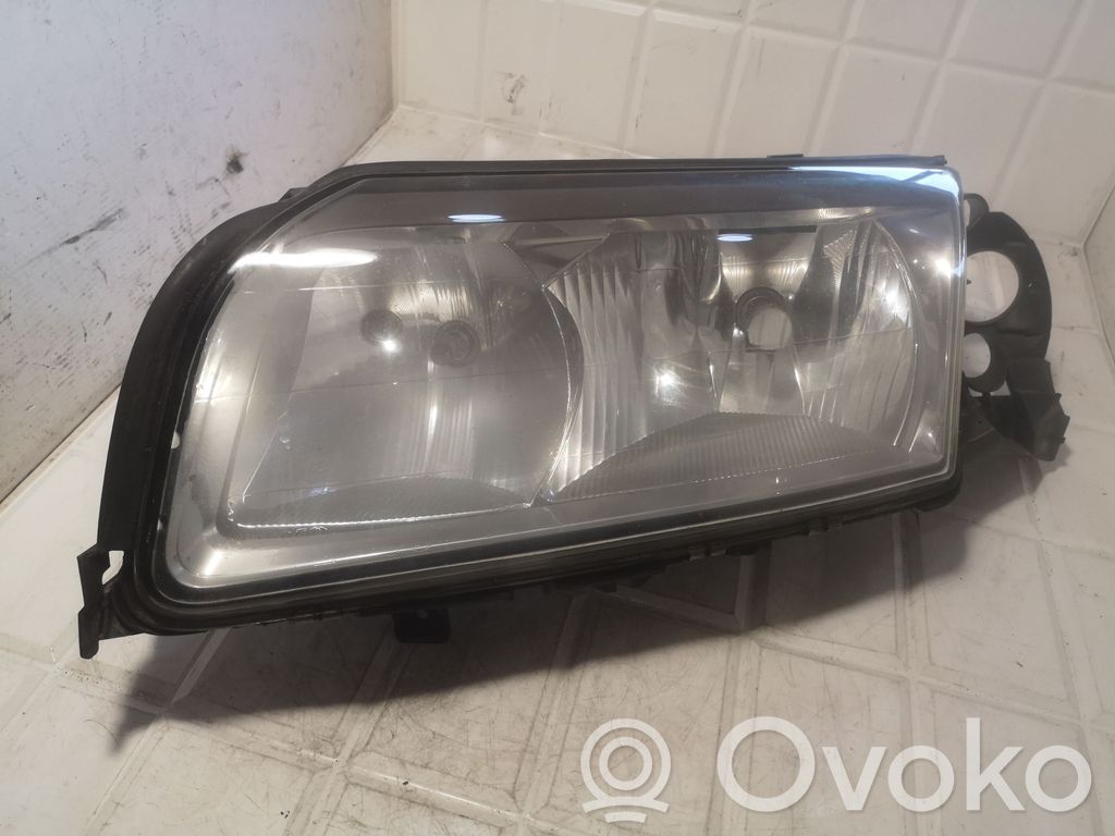 Volvo S80 Headlight/headlamp 