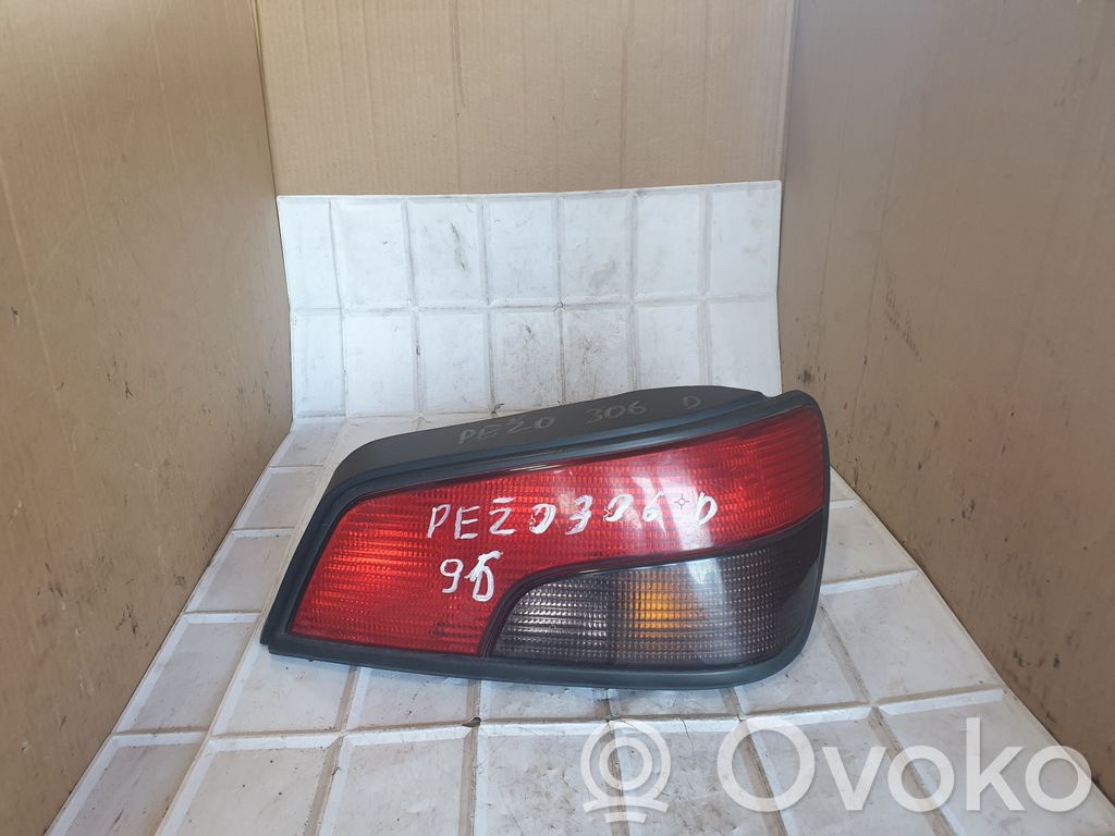 Peugeot 306 Rear/tail lights 