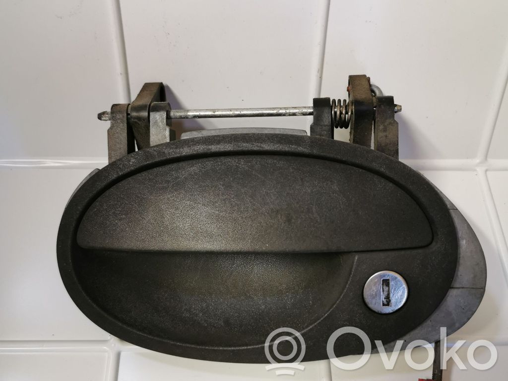 Opel Meriva A Front door exterior handle 