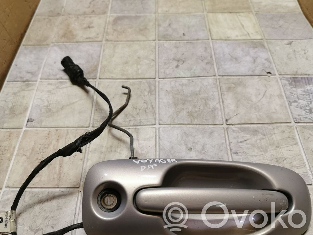 Chrysler Voyager Front door exterior handle 