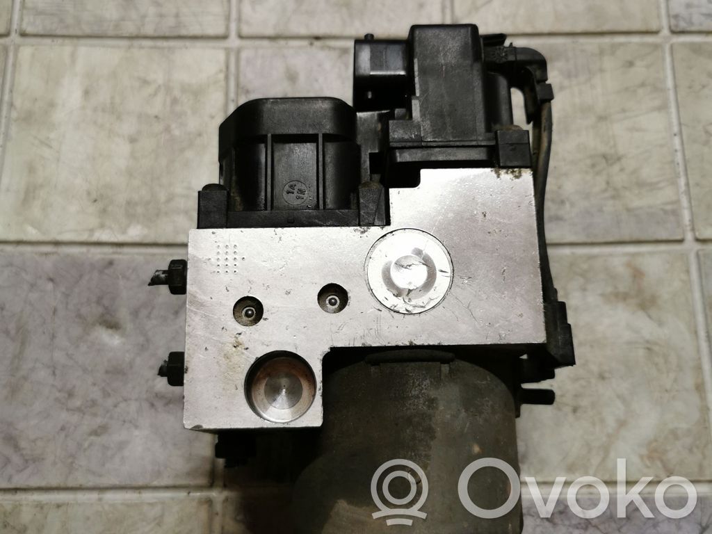 Subaru Legacy ABS Pump 