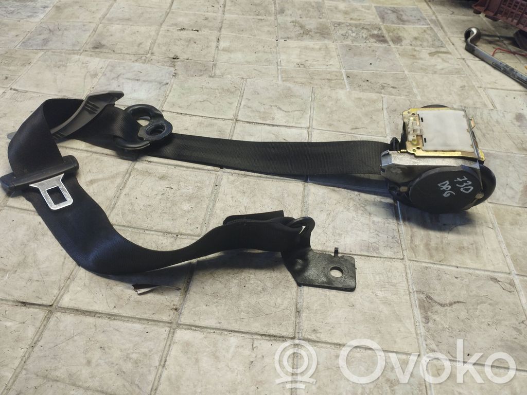Volkswagen Phaeton Cinturón trasero 