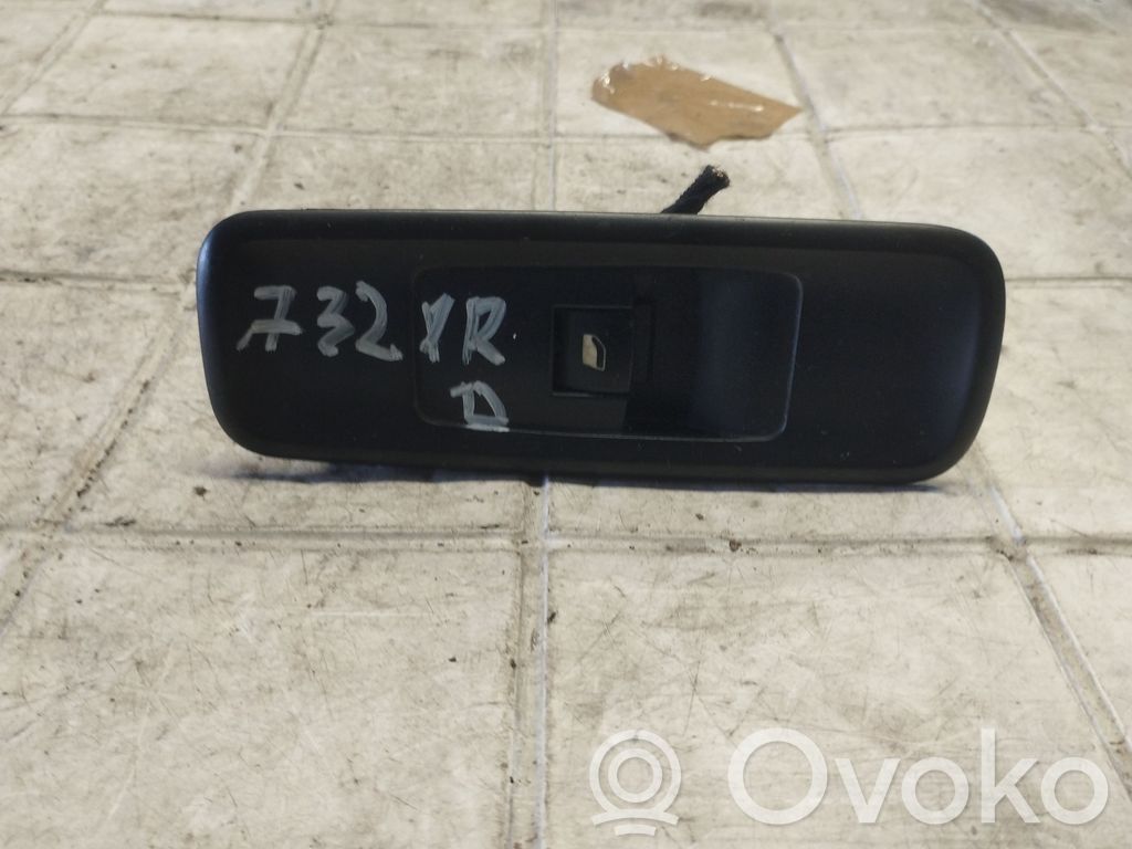 Peugeot 807 Electric window control switch 