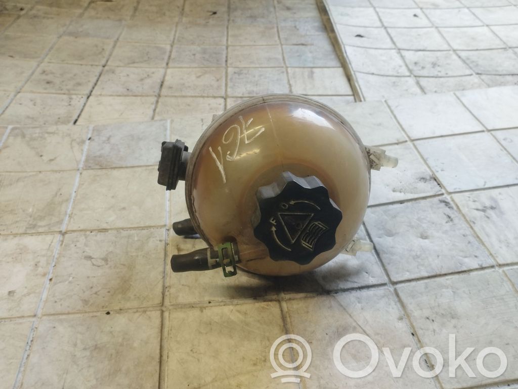 Peugeot 307 Coolant expansion tank/reservoir 