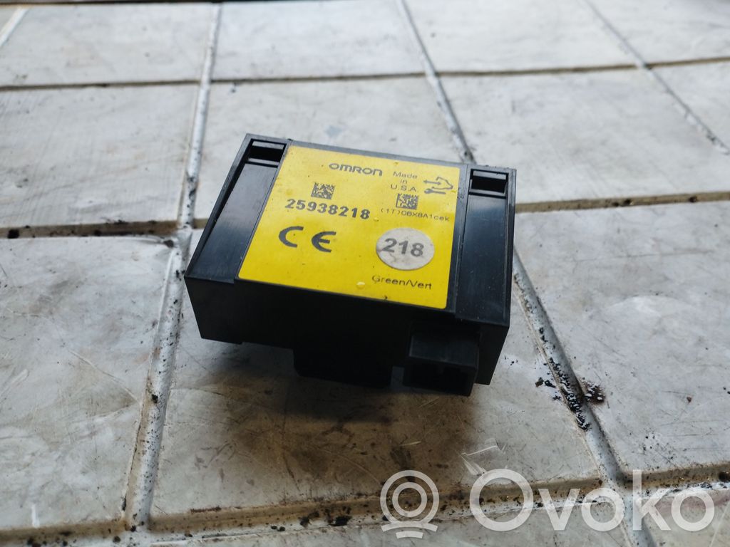 Chevrolet Captiva Oven keskuslukituksen ohjausyksikön moduuli 