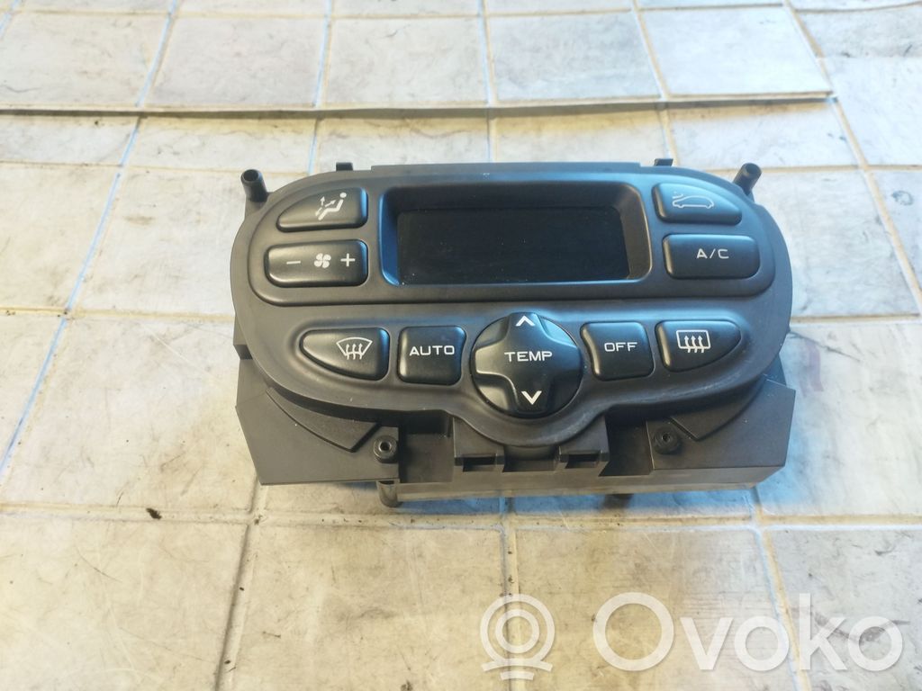 Peugeot 307 Climate control unit 
