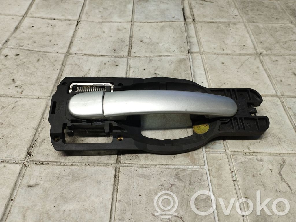 Audi A2 Manecilla externa puerta delantera 