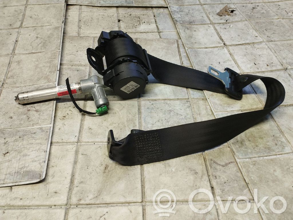 Cinturón trasero   8639551,040102