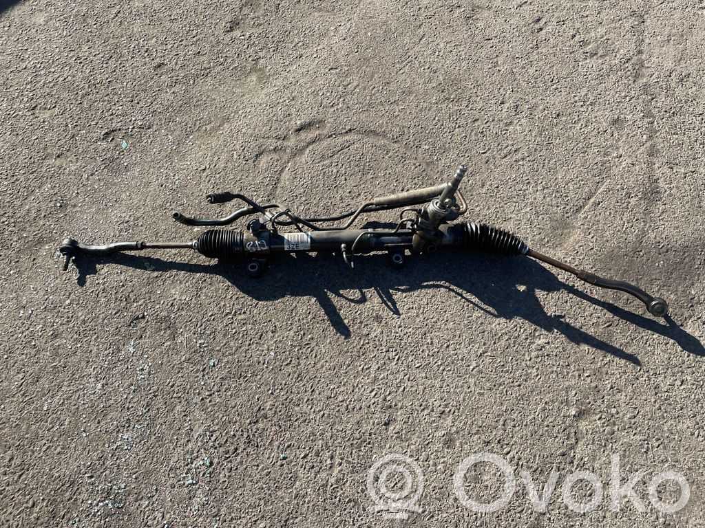 Toyota Corolla Verso E121 Steering rack 