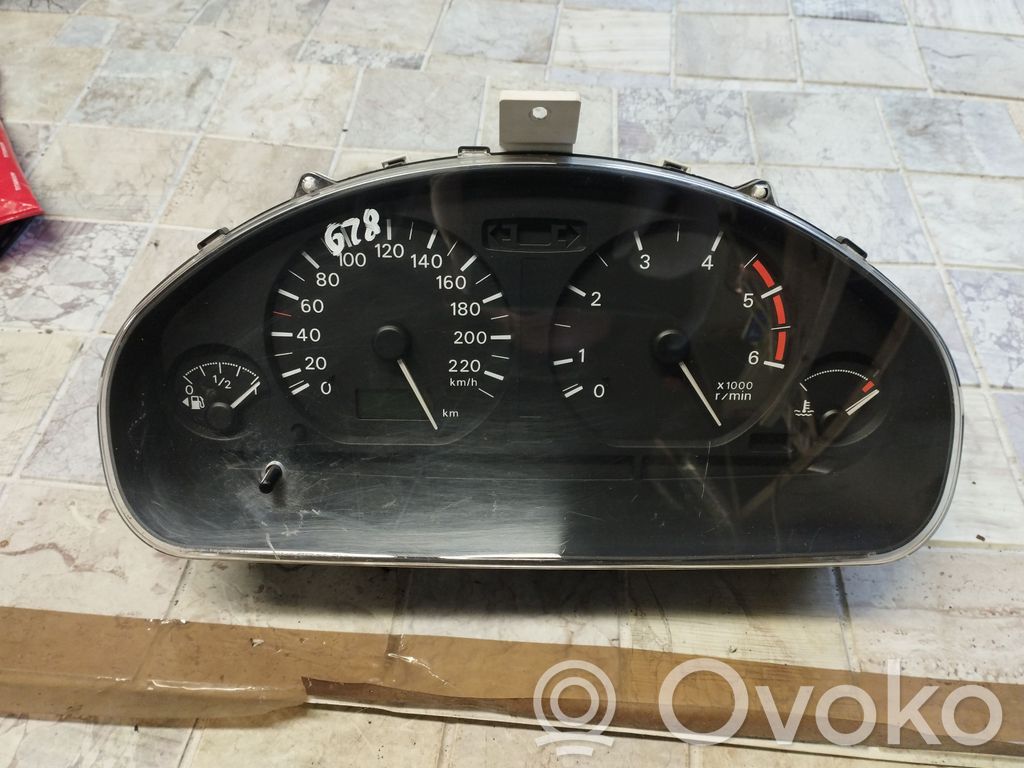 Mitsubishi Space Star Speedometer (instrument cluster) 