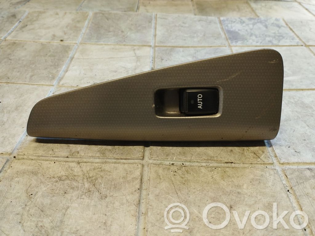 Toyota Corolla Verso E121 Electric window control switch 