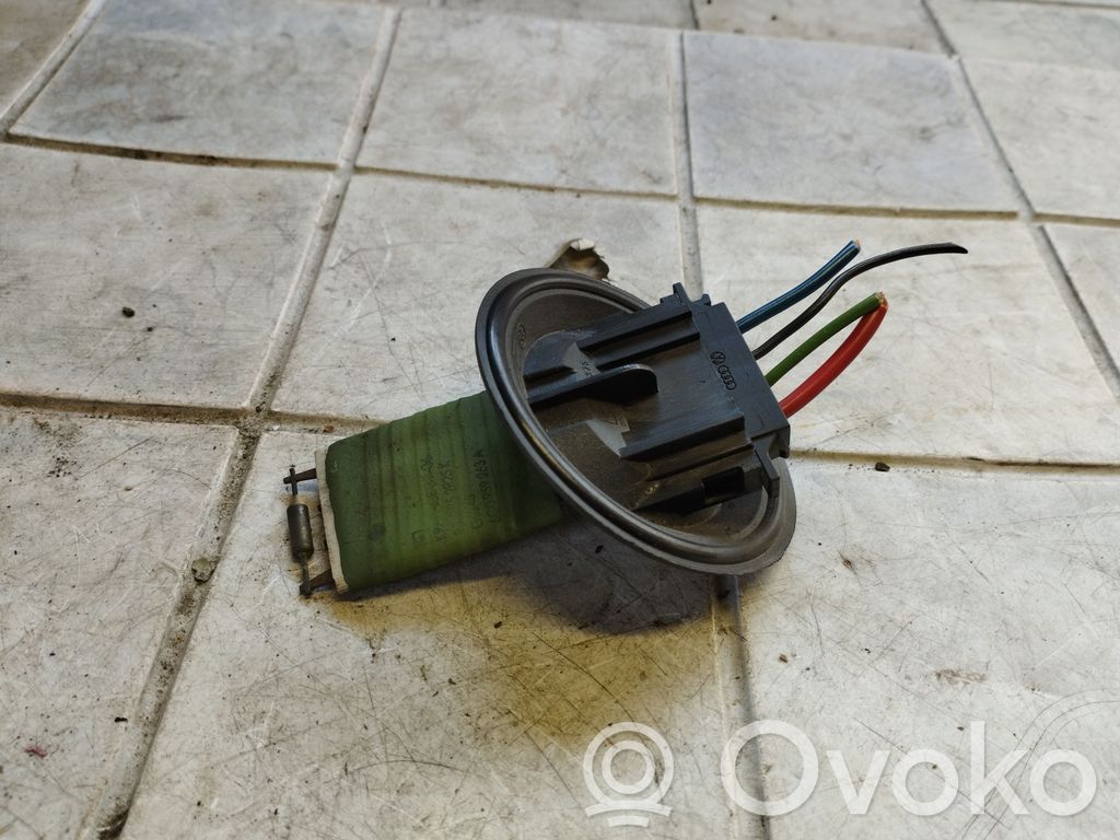 Volkswagen Fox Rezystor / Opornik dmuchawy nawiewu 