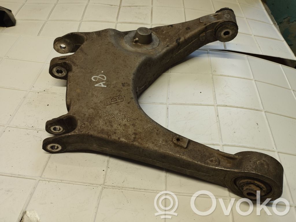 Audi A8 S8 D2 4D Querlenker Achsschenkel hinten 
