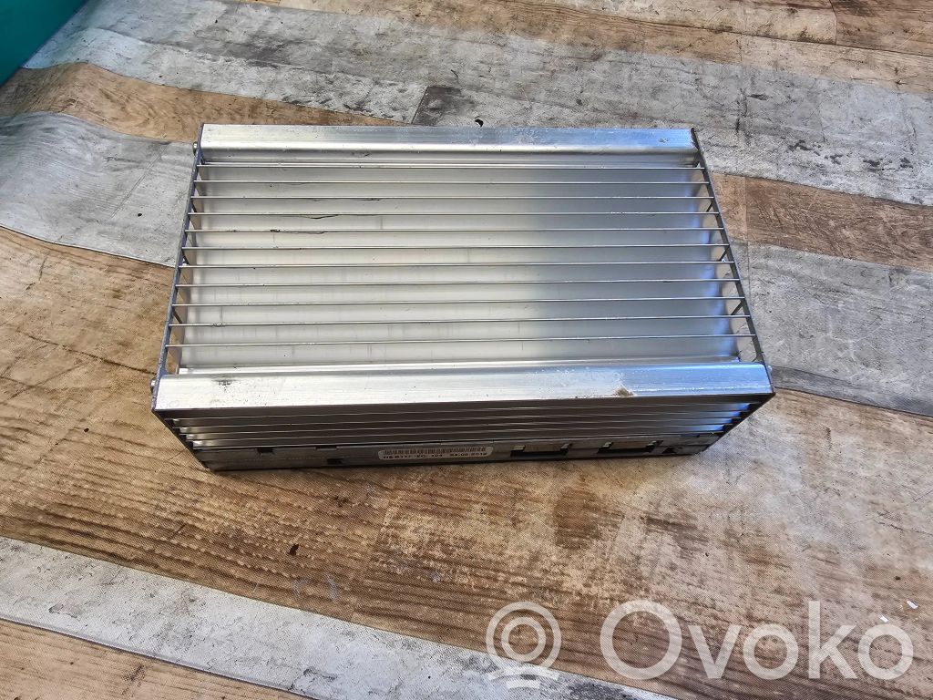 BMW 7 F01 F02 F03 F04 Garso stiprintuvas 