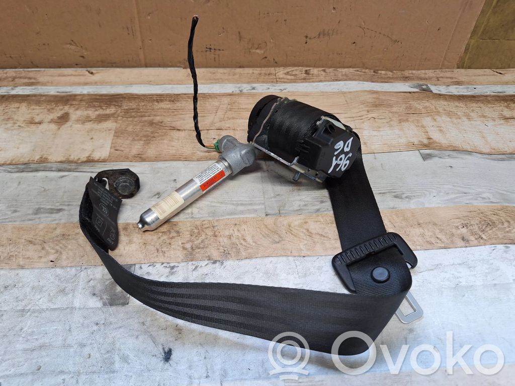 Volvo V50 Cinturón trasero 