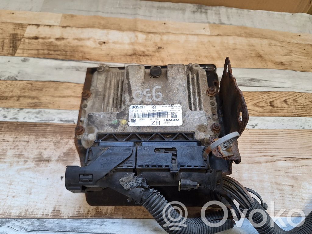 Opel Astra H Engine control unit/module 