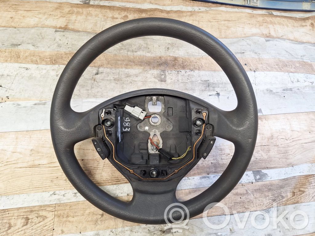 Renault Modus Ohjauspyörä 