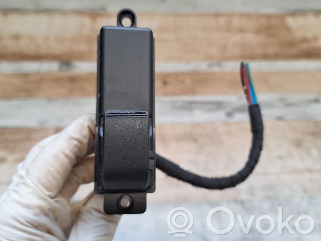 Mazda 2 Electric window control switch 