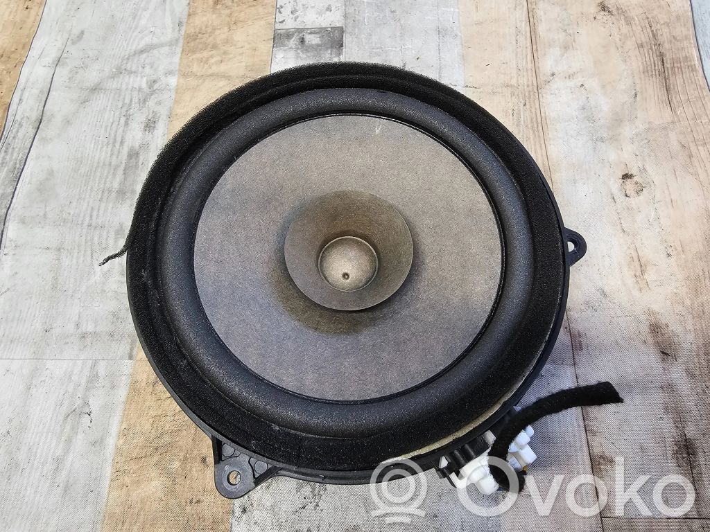 Mazda 2 Etuoven kaiutin 
