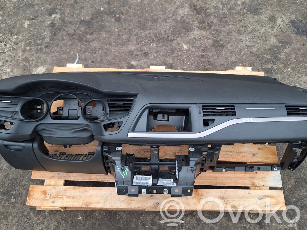 Citroen C5 Panelė 