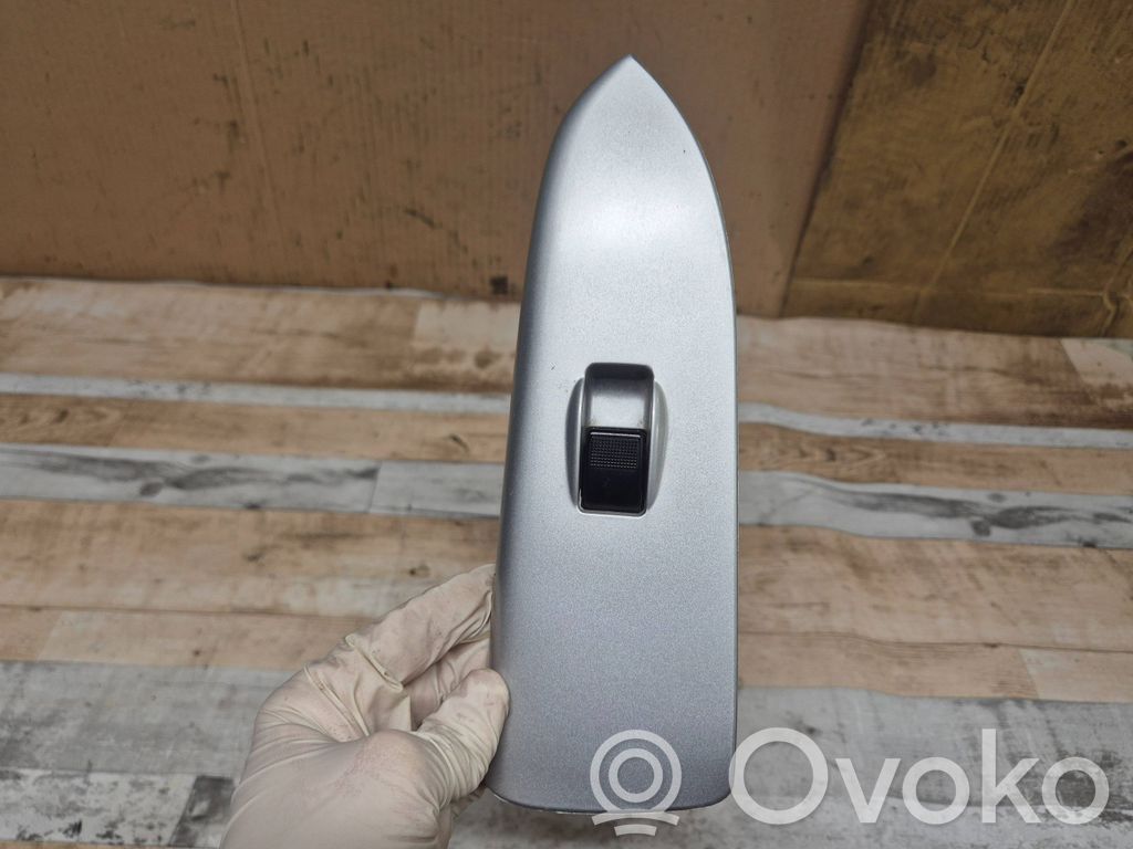Mazda Premacy Electric window control switch 