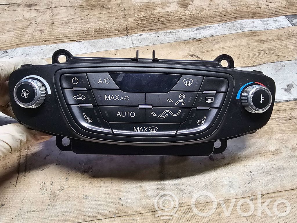 Ford B-MAX Climate control unit 