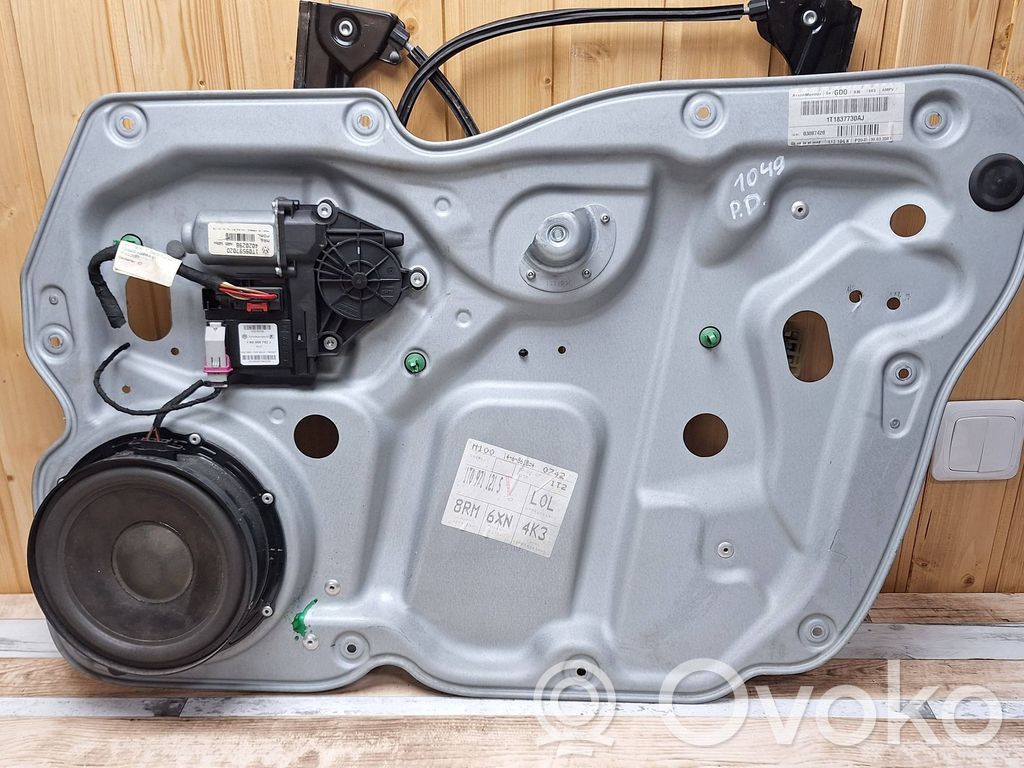 Volkswagen Touran I Macara geam față fără motor 