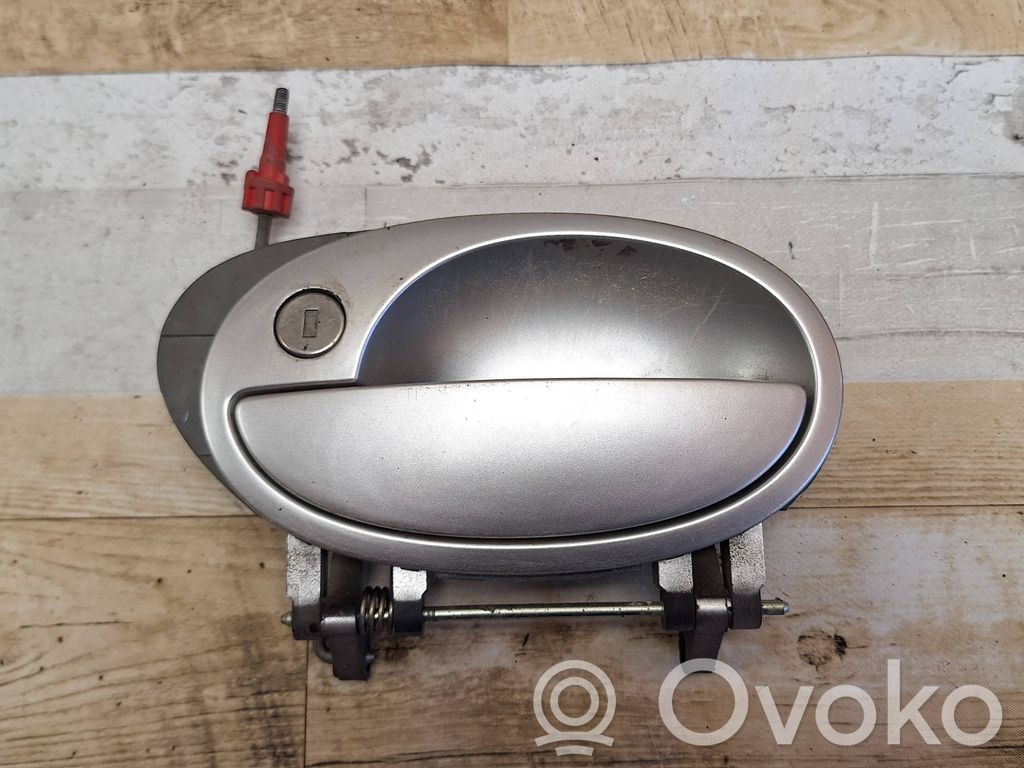 Opel Meriva A Front door exterior handle 