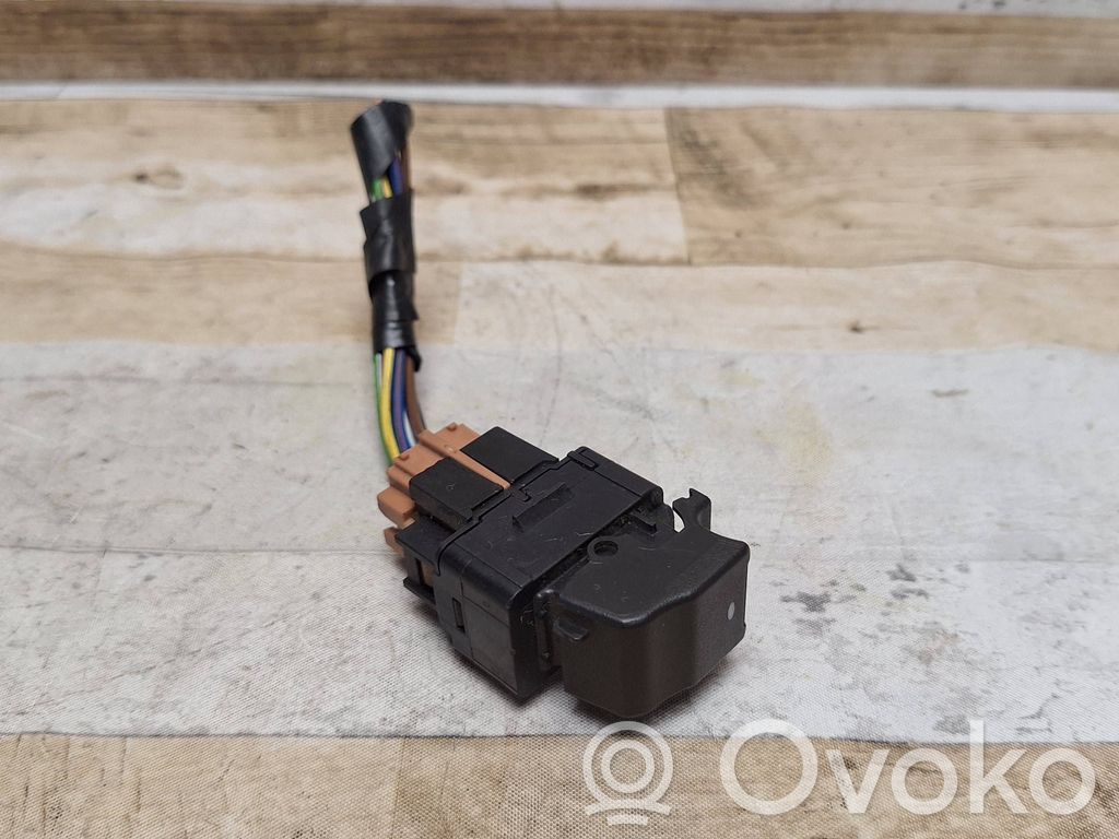 Saab 9-5 Electric window control switch 