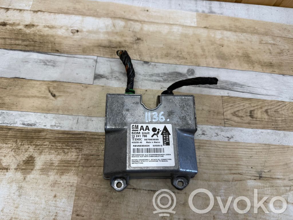 Opel Zafira B Unitate/modul de comandă airbaguri 