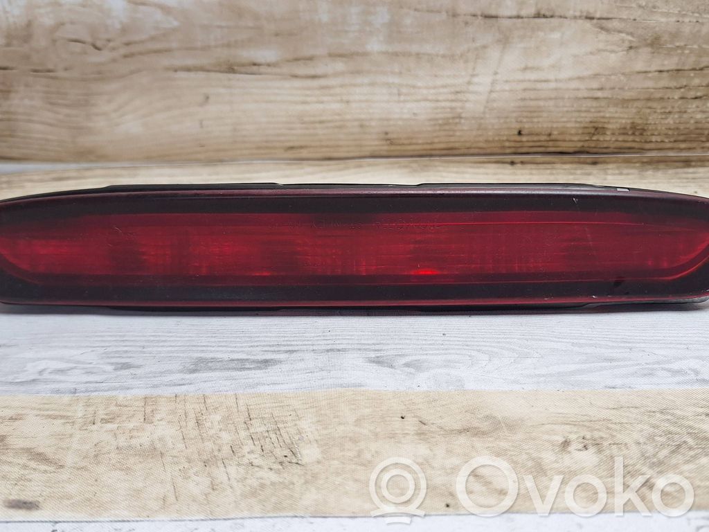 Toyota Corolla Verso E121 Third/center stoplight 