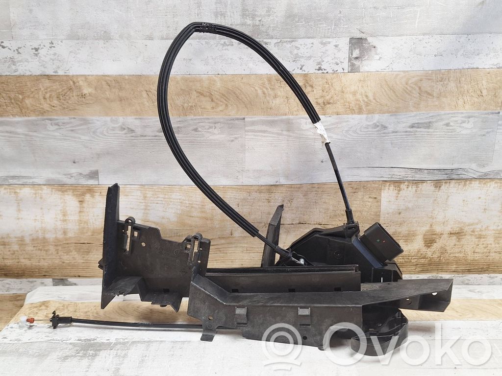 Ford C-MAX II Front door lock 