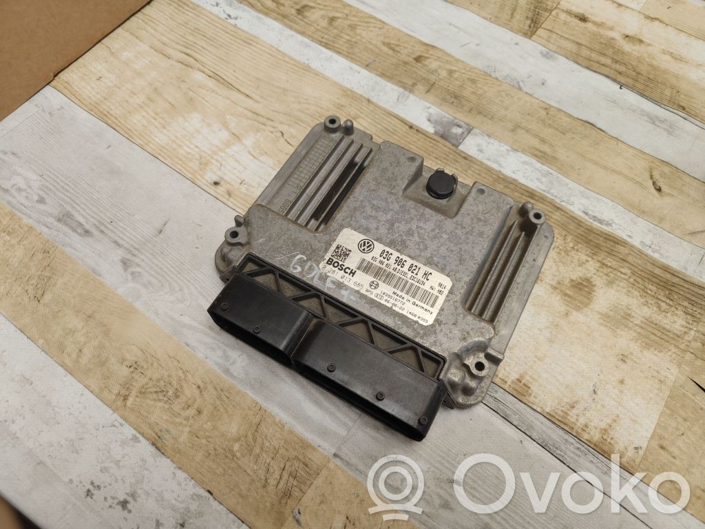 Volkswagen Golf Plus Engine control unit/module 
