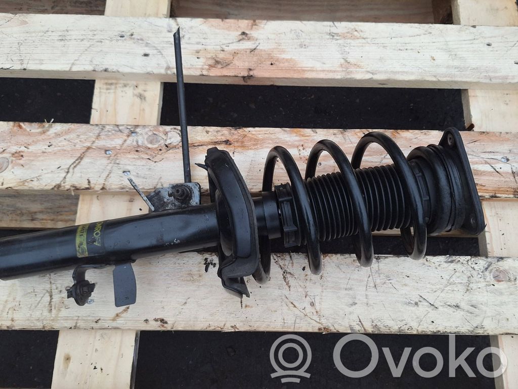 Ford Focus Front shock absorber with coil spring 