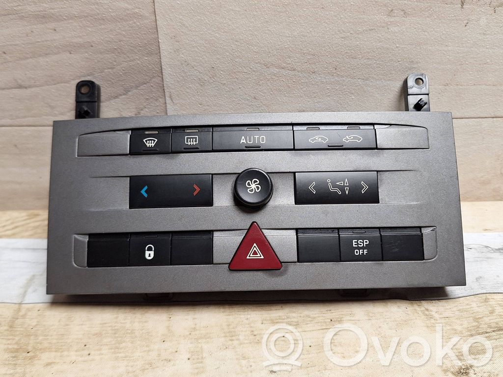 Peugeot 407 Climate control unit 
