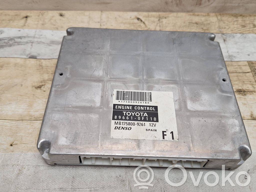 Toyota Corolla Verso AR10 Engine control unit/module 