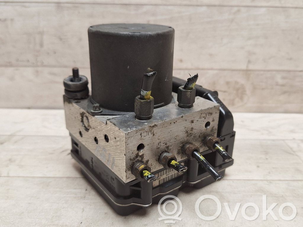 Honda FR-V ABS Pump 