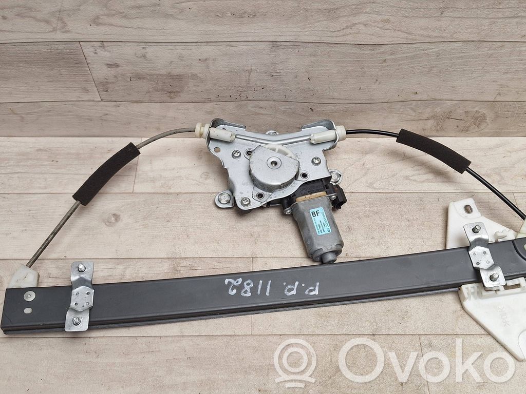 Opel Antara Front door window regulator with motor 