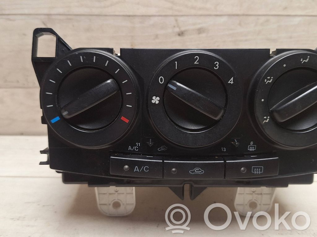 Mazda 5 Climate control unit 