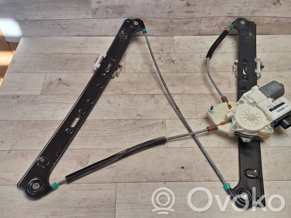 BMW X3 E83 Regulador de puerta delantera con motor 