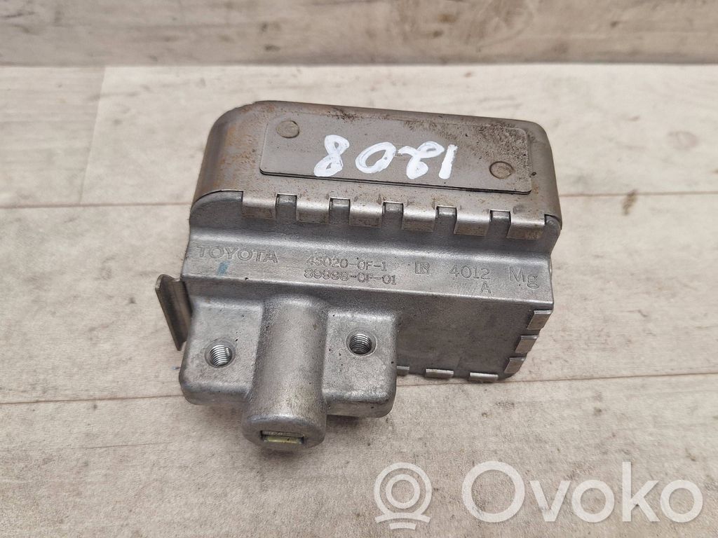 Toyota Corolla Verso AR10 Steering wheel lock 