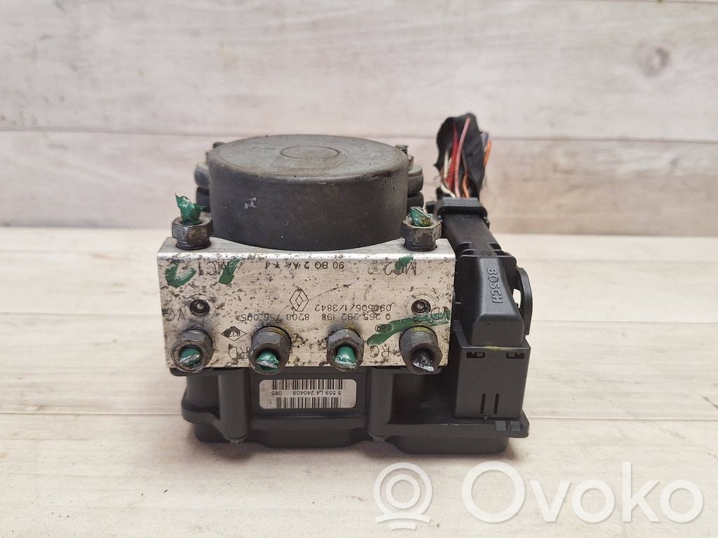 Dacia Sandero ABS bloks 