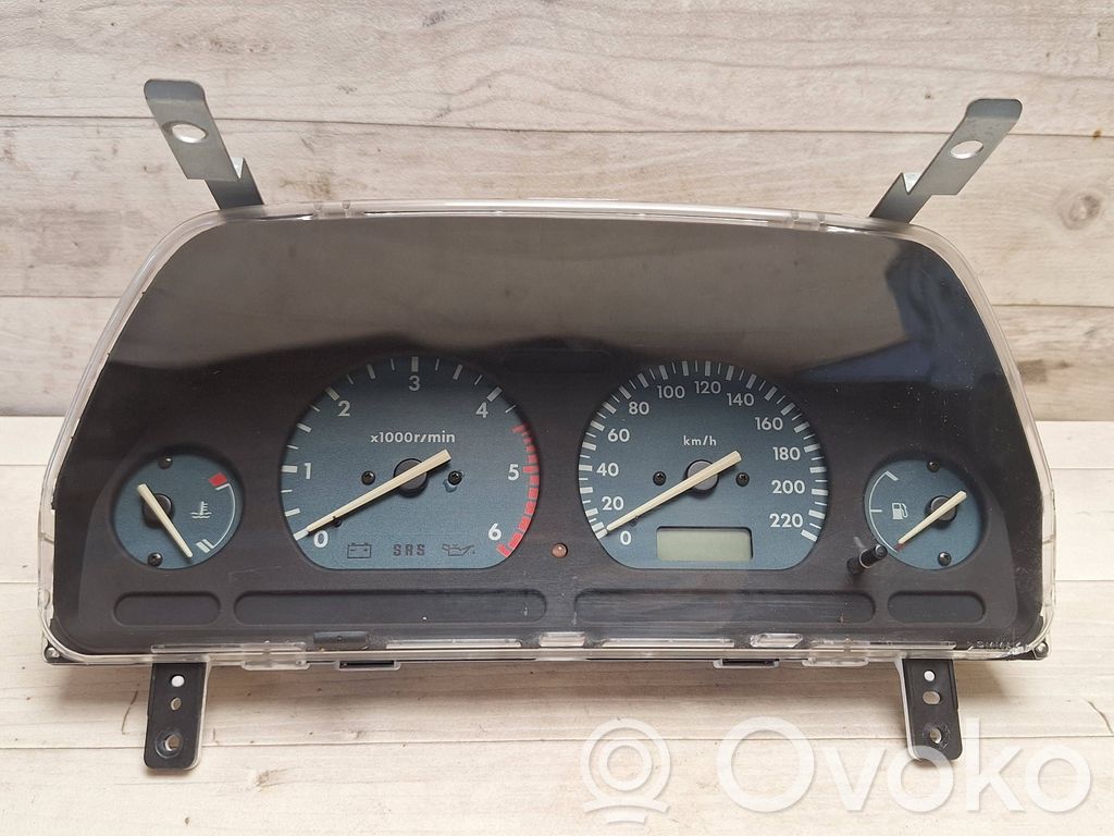 Land Rover Freelander Speedometer (instrument cluster) 