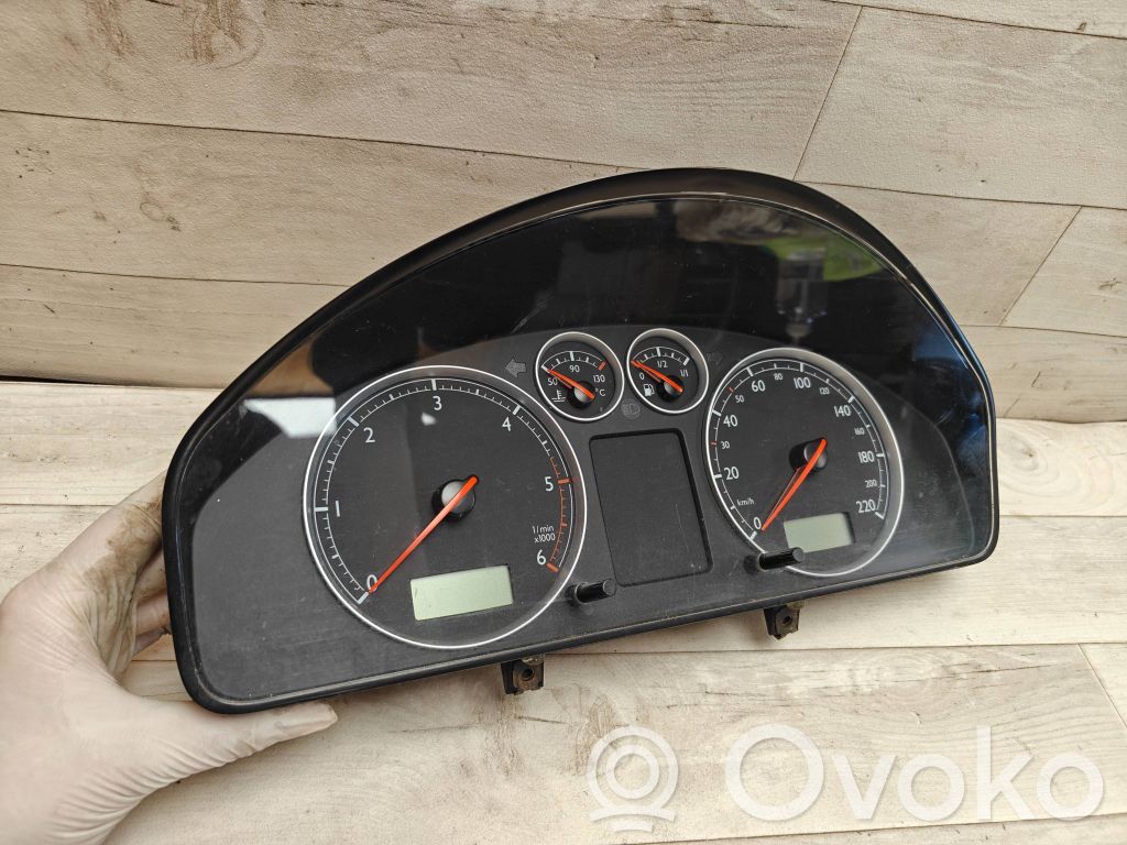 Seat Alhambra (Mk1) Speedometer (instrument cluster) 