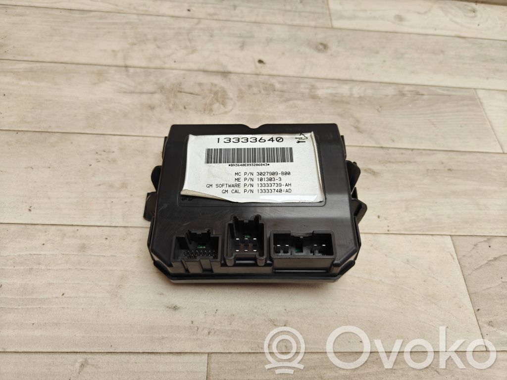 Opel Insignia A Tailgate/trunk control unit/module 