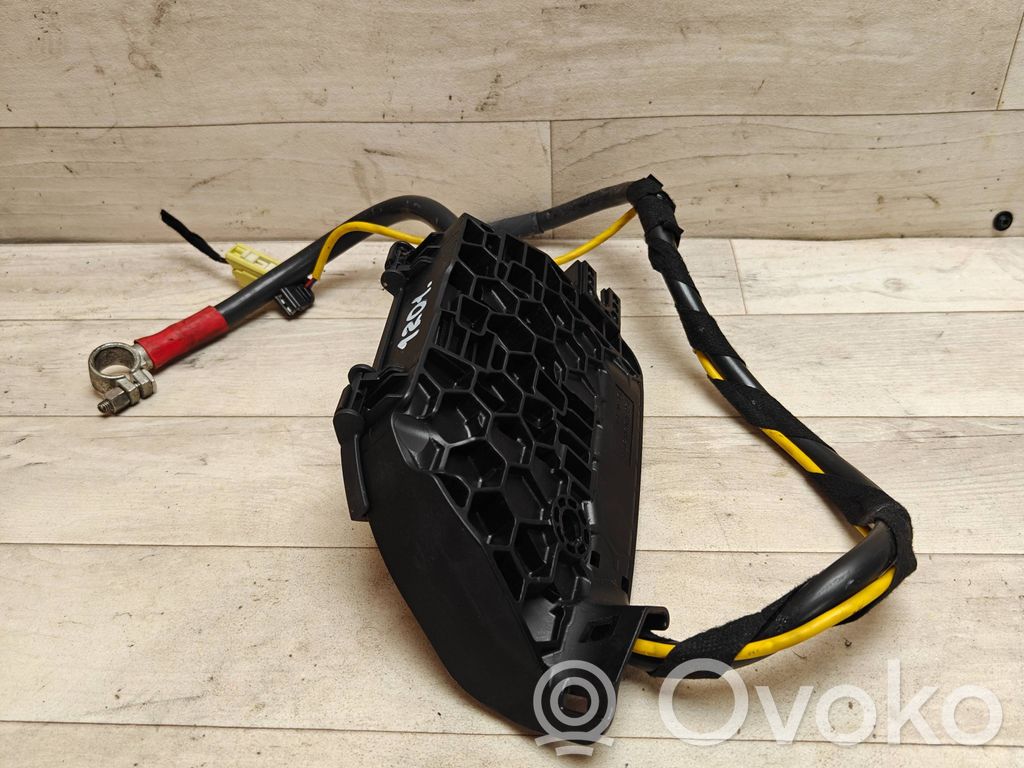 Cableado positivo   4F0971812A,K94F812A