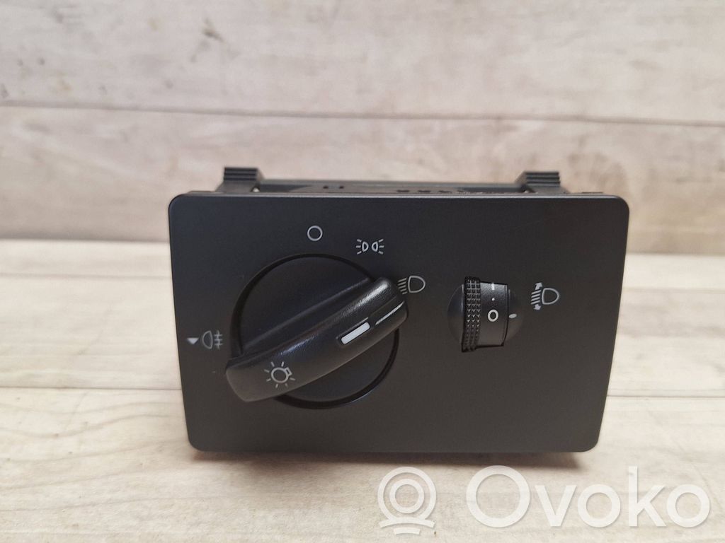 Interrupteur d’éclairage   6S6T13A024EA