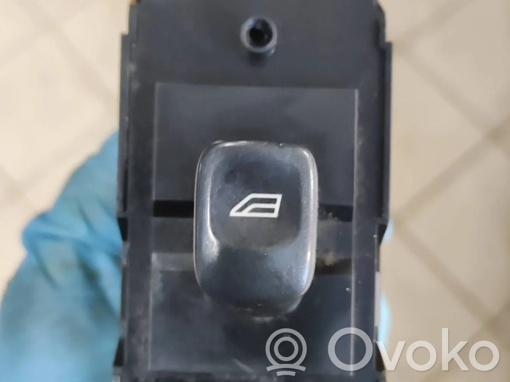 Volvo V70 Comutator comandă geamuri electrice 